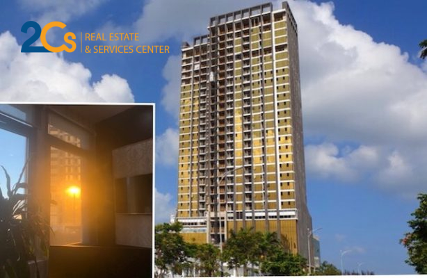 12 loại sát khí trong phong thủy nhà ở và cách hóa giải 2 Nhà phạm phản quang sát. Ánh nắng phản chiếu từ kính hắt vào nhà gây chói mắt, nóng nực và khó chịu cho các hộ dân ở Đà Nẵng.